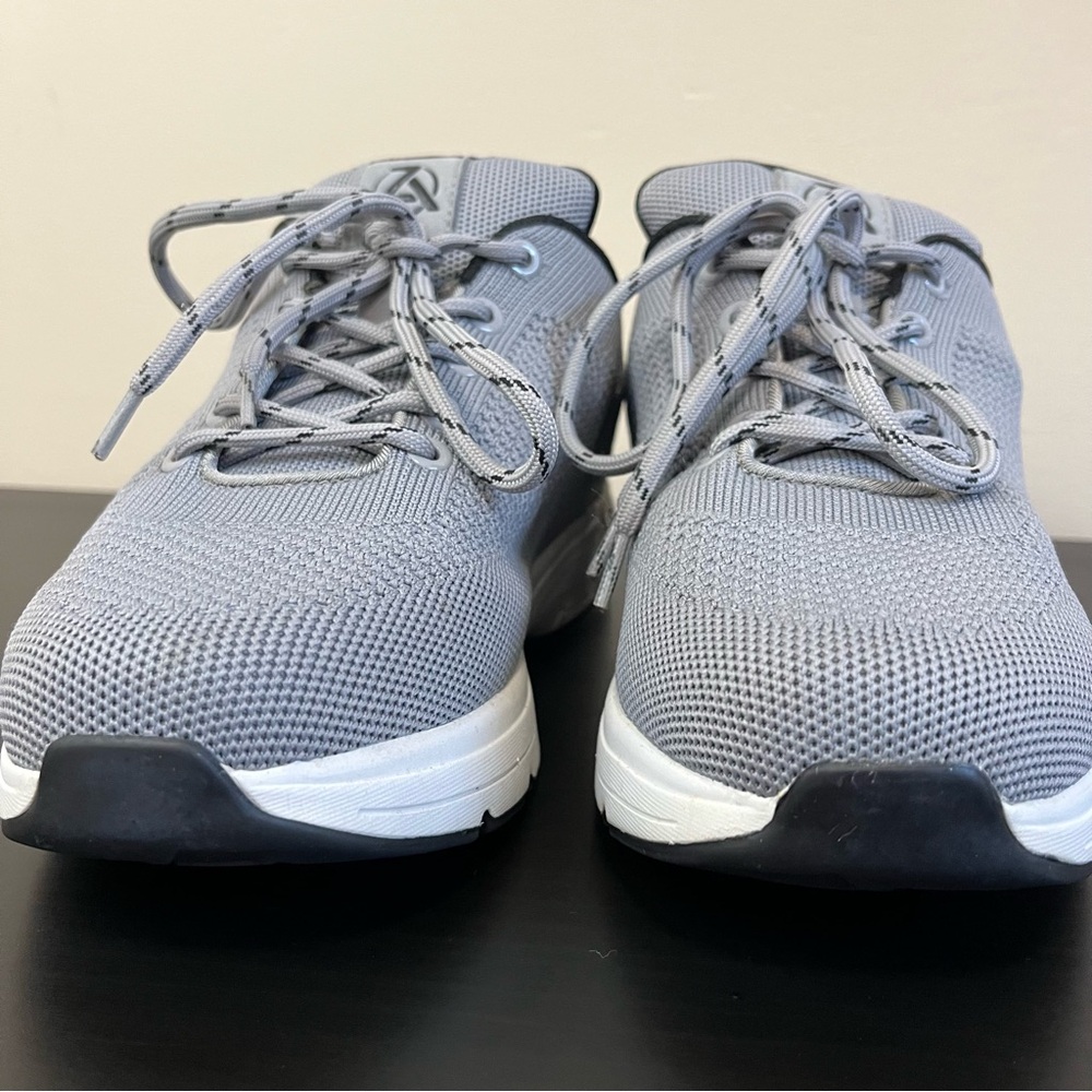 Zeba Men’s Hands Free Slip On Walking Shoes View 5